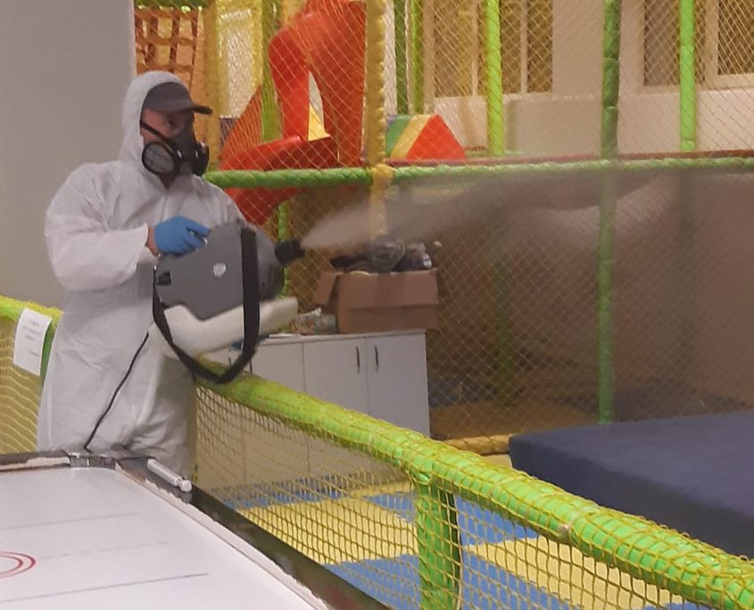 Firma de dezinfectie in Oradea, loc de joaca pentru copii, Avy DDD.